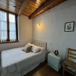Casa Uishera